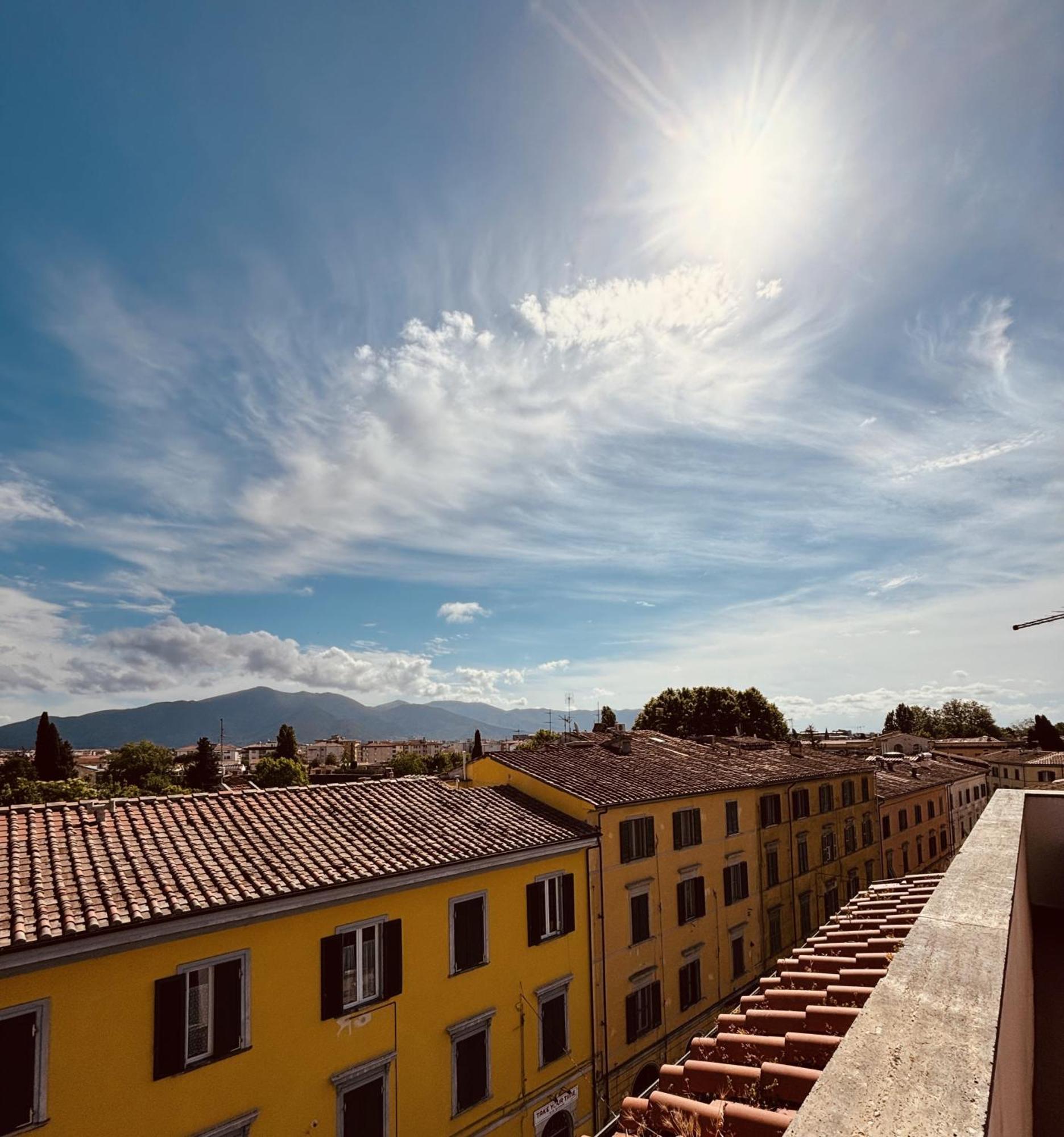 Attico Terrazza Vista Panoramica Lungarni Pisani Lejlighed Eksteriør billede