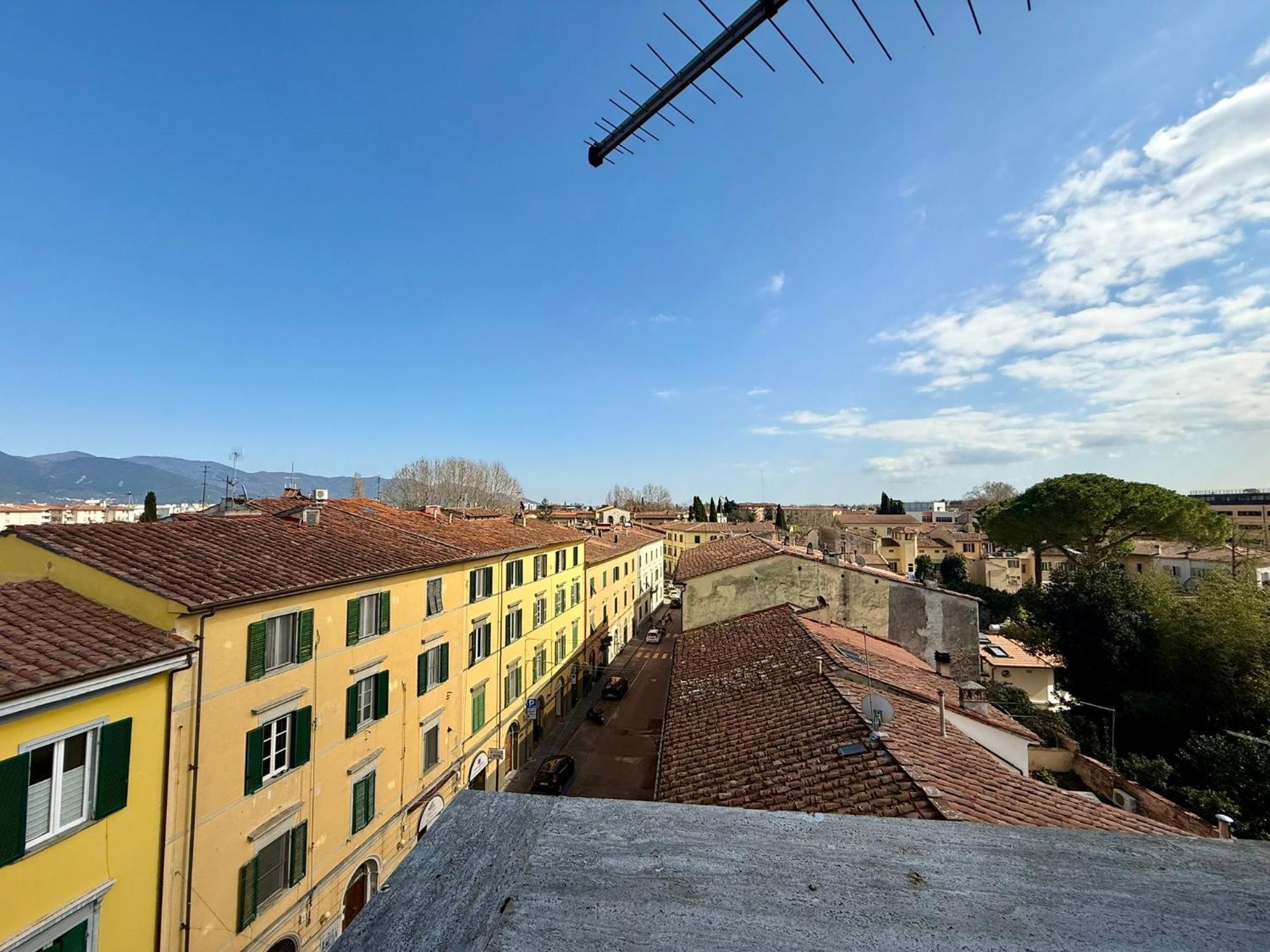 Attico Terrazza Vista Panoramica Lungarni Pisani Lejlighed Eksteriør billede